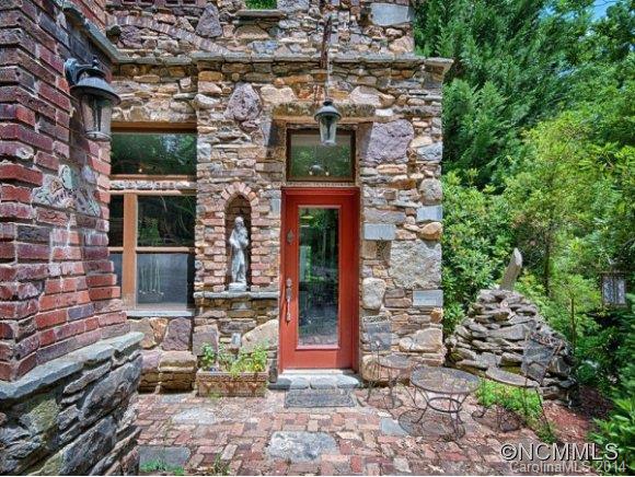 69 Wamboldt Avenue Asheville NC 28806