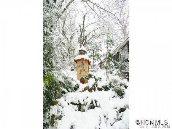 69 Wamboldt Avenue Asheville NC 28806