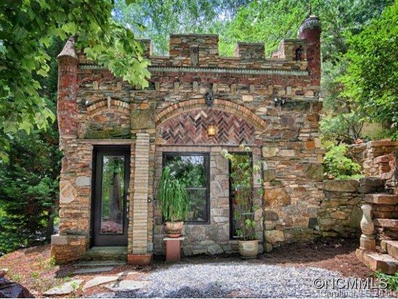 69 Wamboldt Avenue Asheville NC 28806