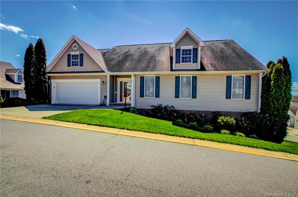 108 Willow Oak Drive Asheville NC 28805