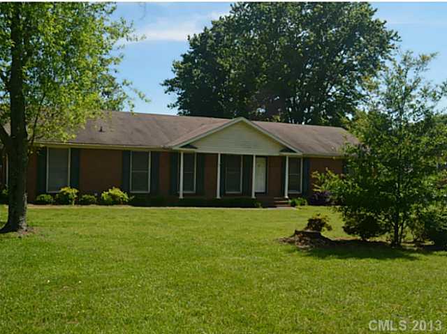 13512 Idlewild Road Matthews NC 28105