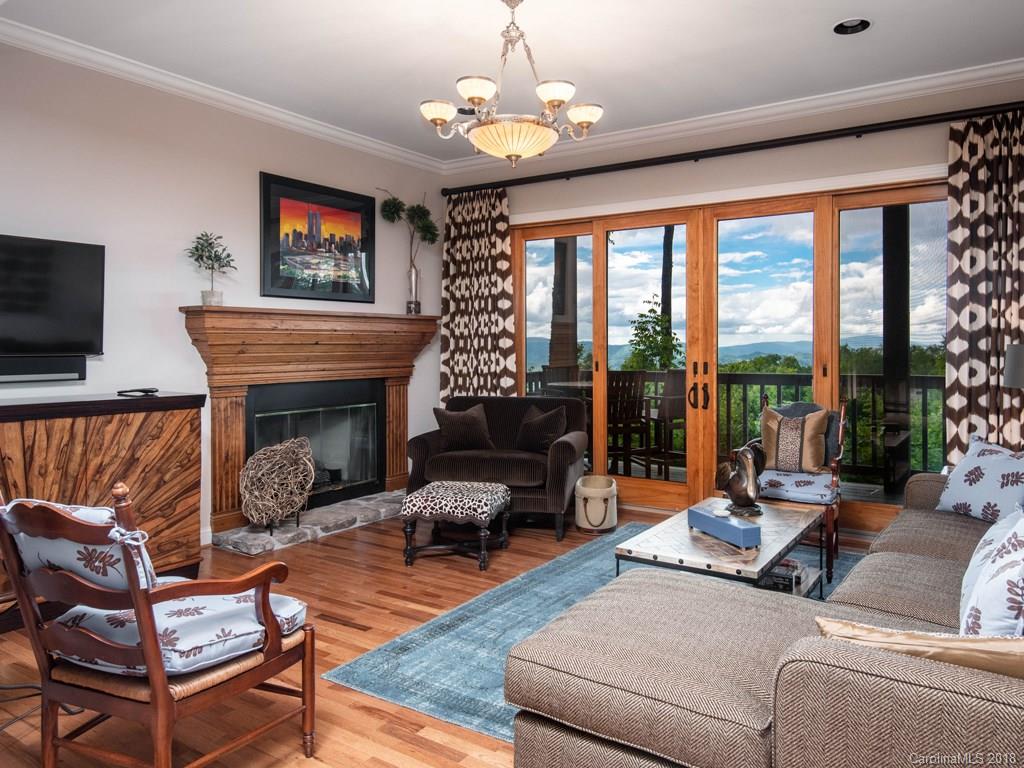 24 Ridgepoint View Burnsville NC 28714
