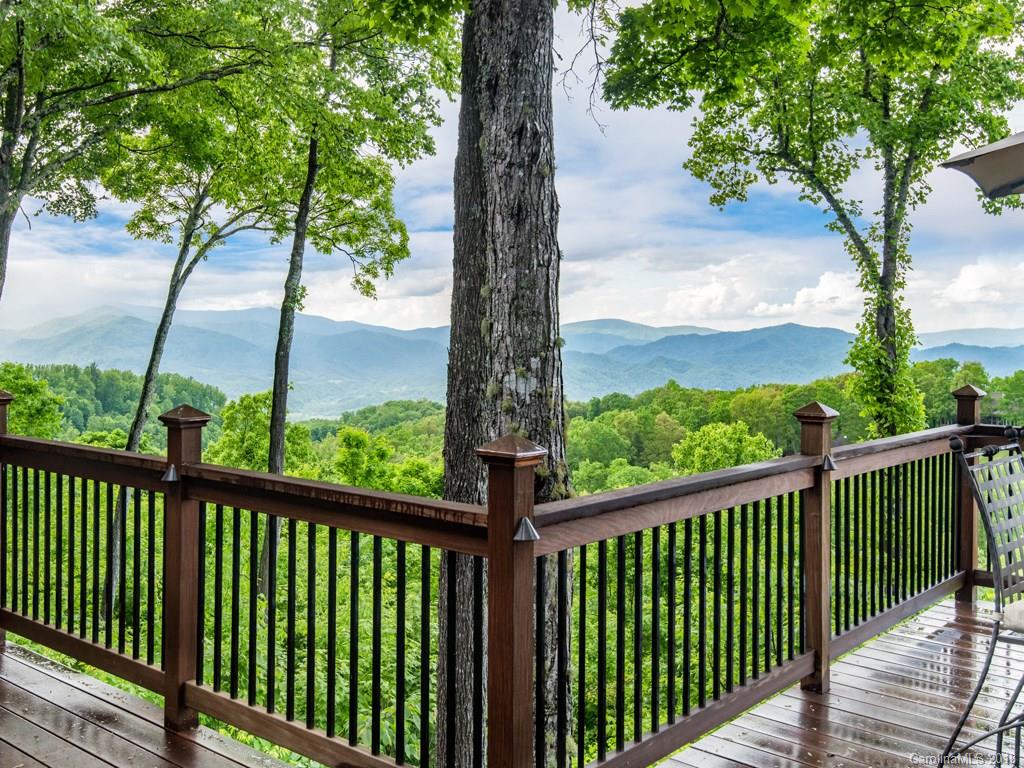 24 Ridgepoint View Burnsville NC 28714