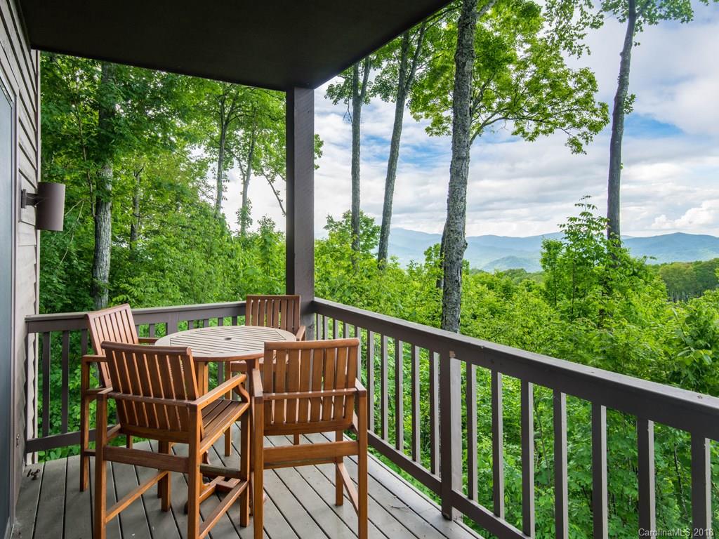 24 Ridgepoint View Burnsville NC 28714