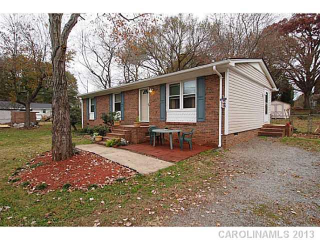 1050 Hoover Avenue Mount Holly NC 28120