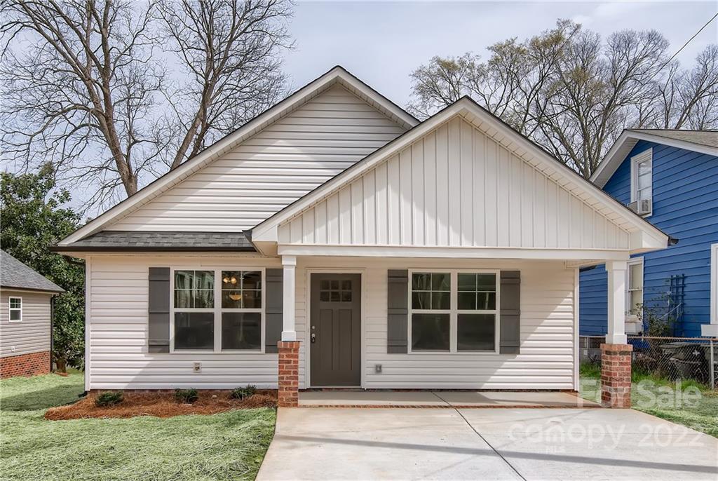 1029 7th Street Statesville NC 28677