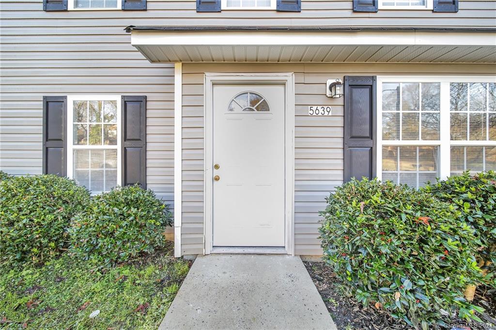 5639 Southampton Road Charlotte NC 28217