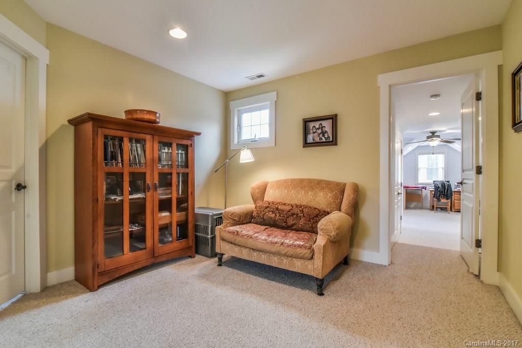 50 Craftsman Circle Asheville NC 28805