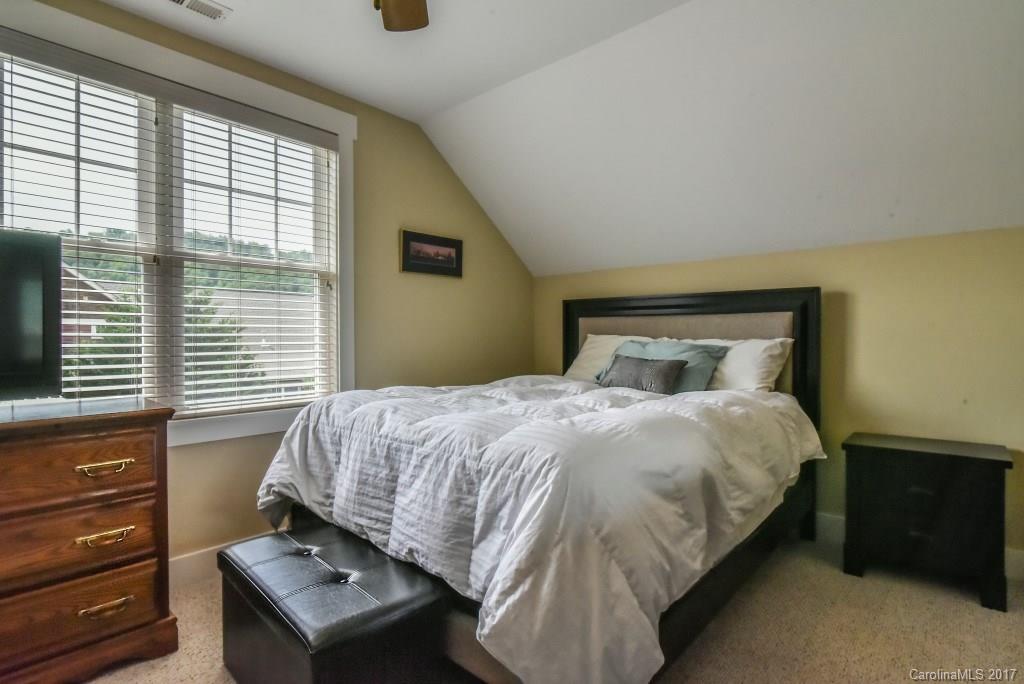50 Craftsman Circle Asheville NC 28805