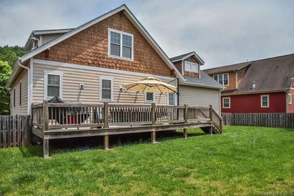 50 Craftsman Circle Asheville NC 28805