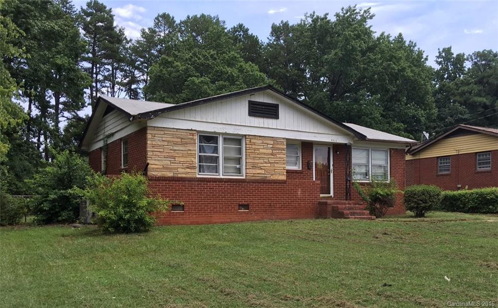 4512 Ridgeley Drive Charlotte NC 28208