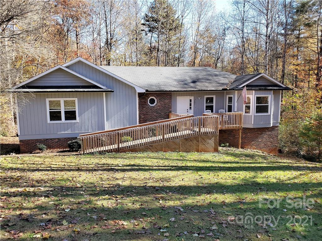 207 Jacksons Run Morganton NC 28655