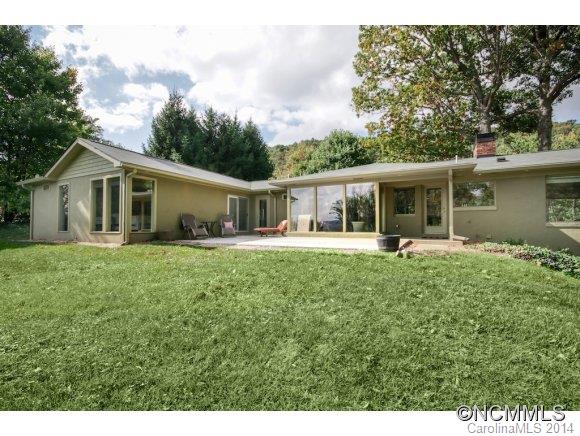 11 Beaverbrook Road Asheville NC 28804