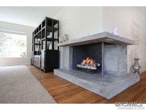 11 Beaverbrook Road Asheville NC 28804