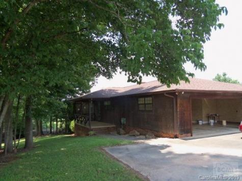 1922 Rodeo Lane Morganton NC 28655
