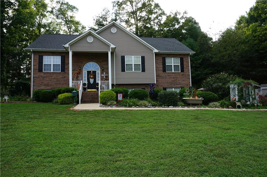 1039 Julius Court Lenoir NC 28645