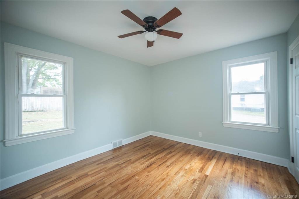 223 Fayetteville Street Asheville NC 28806
