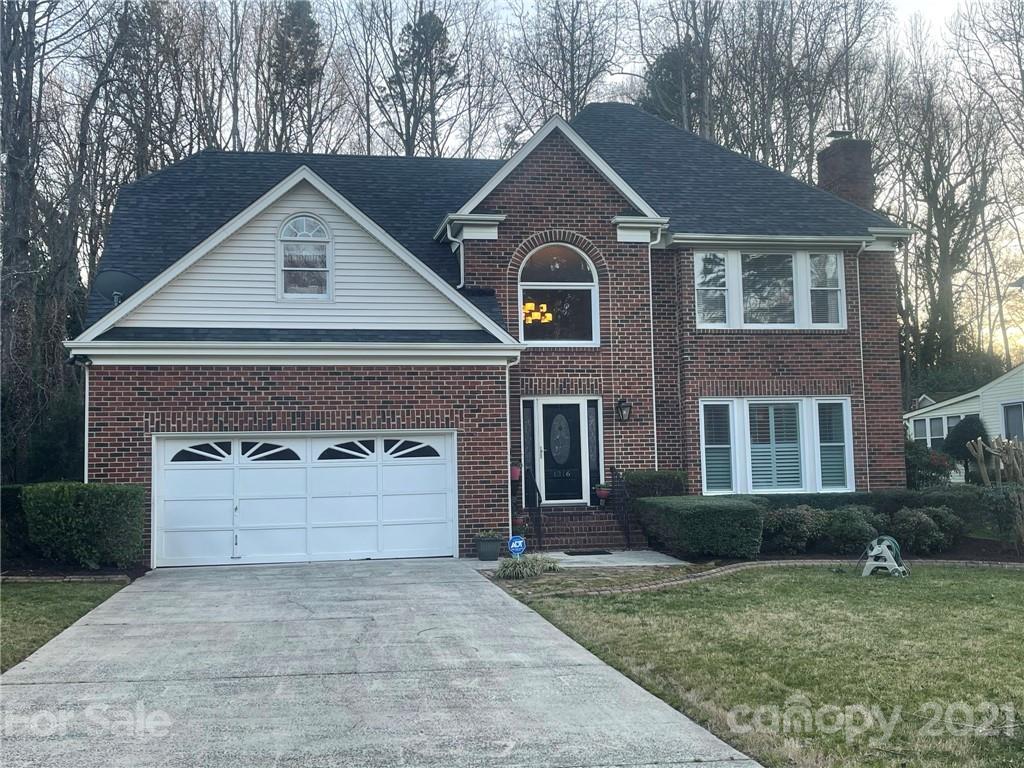 1316 Guildcrest Lane Charlotte NC 28213