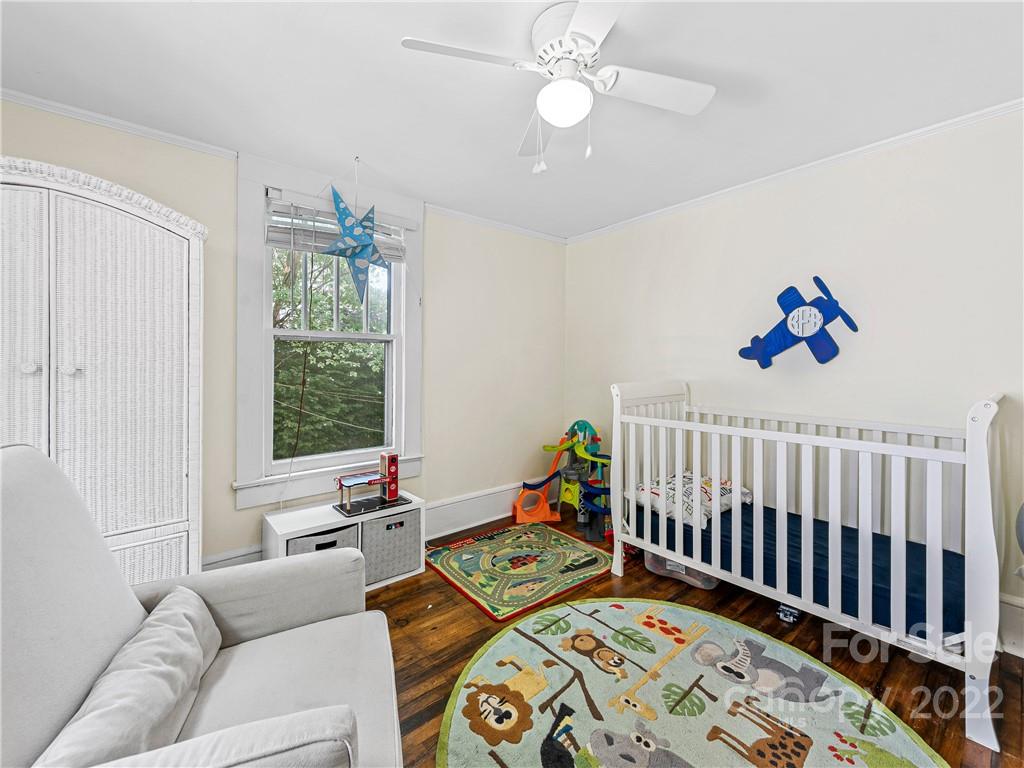 83 Montana Avenue Asheville NC 28806