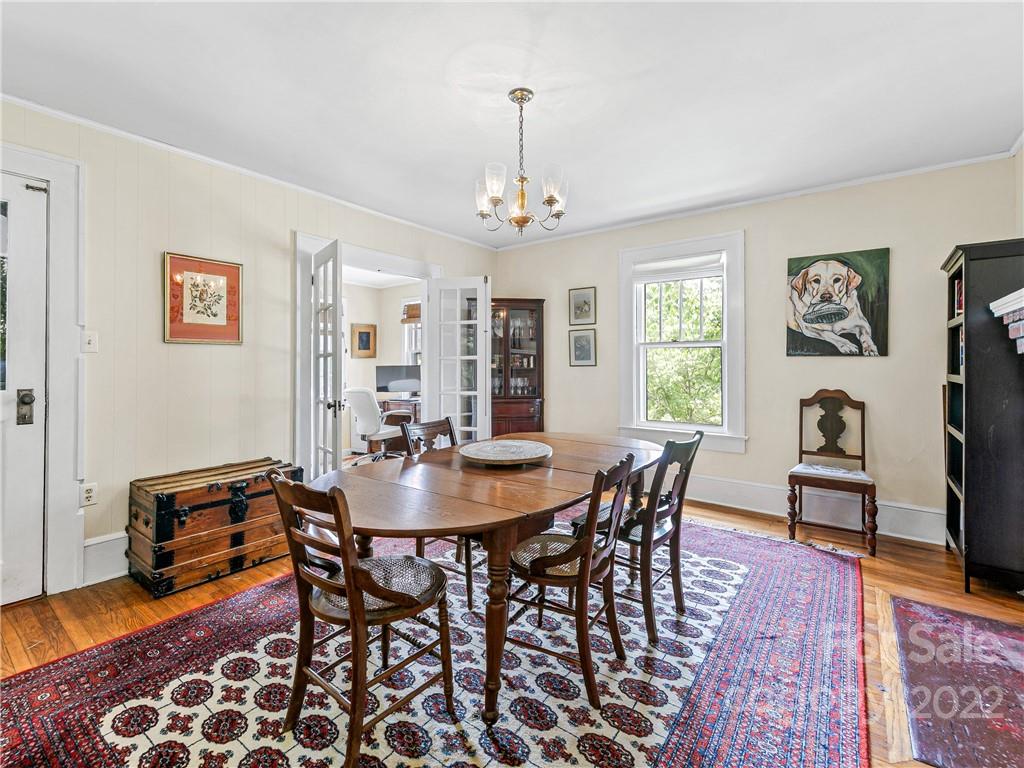83 Montana Avenue Asheville NC 28806