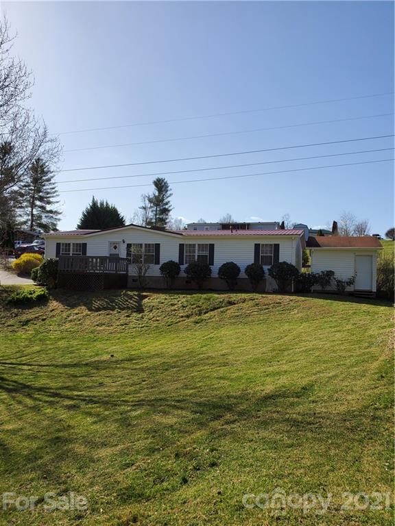 205 Banyan Road Candler NC 28715
