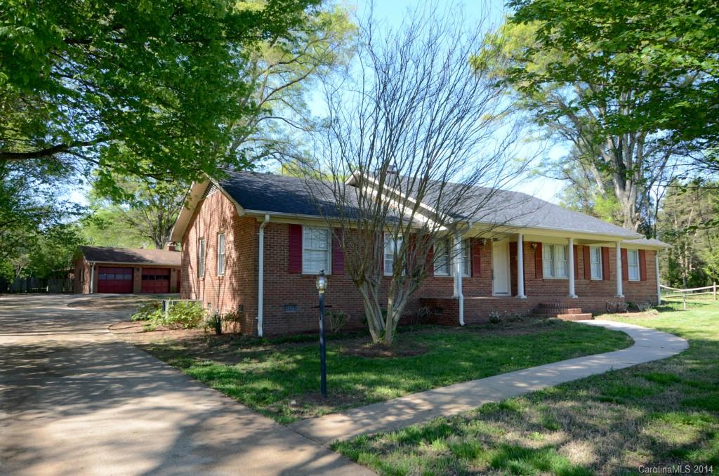 7030 Delta Lake Drive Charlotte NC 28215