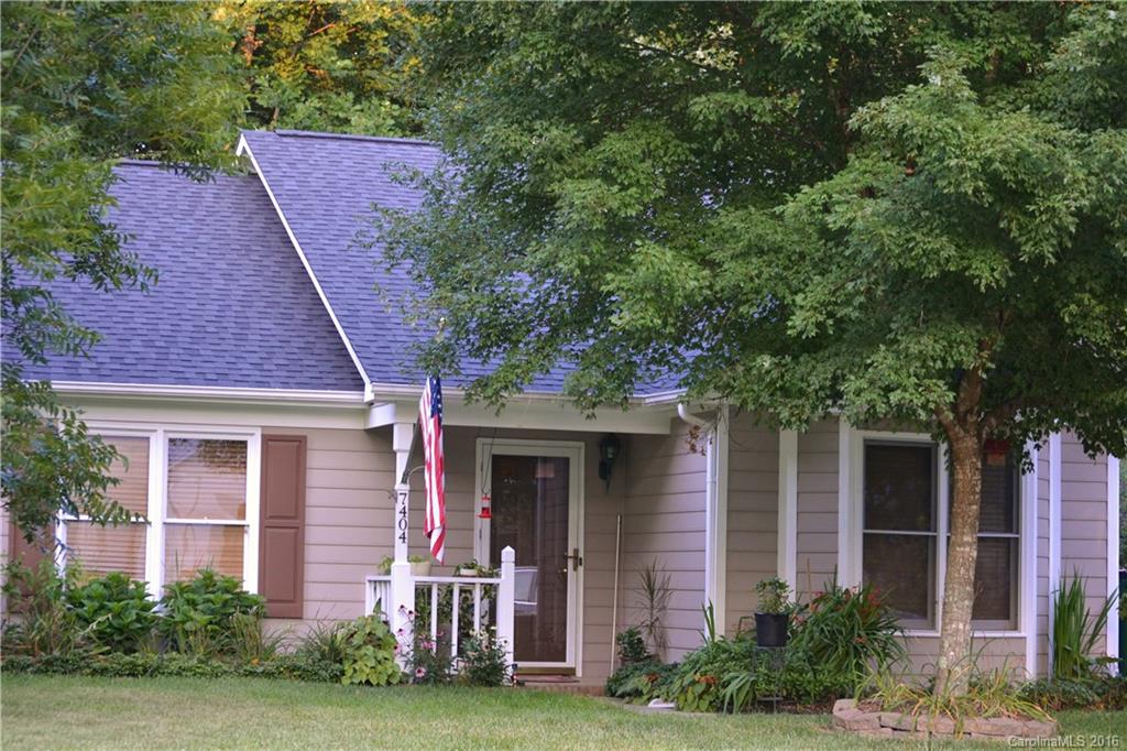 7404 Crestside Lane Charlotte NC 28227
