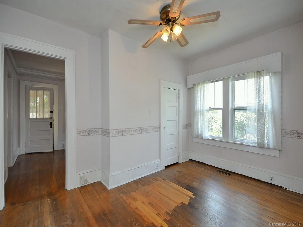 113 S Main Street Weaverville NC 28787