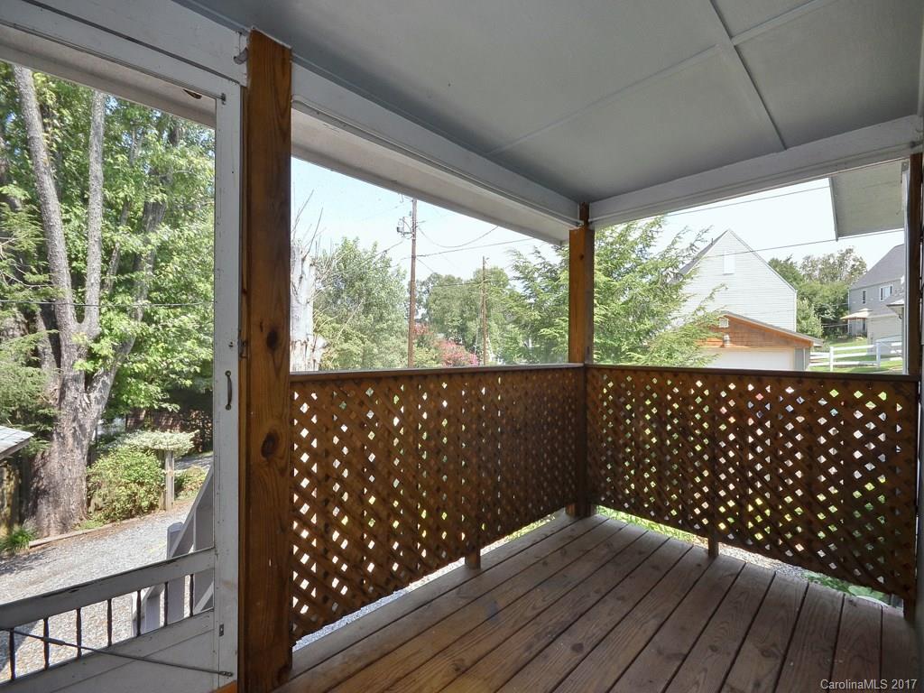 113 S Main Street Weaverville NC 28787