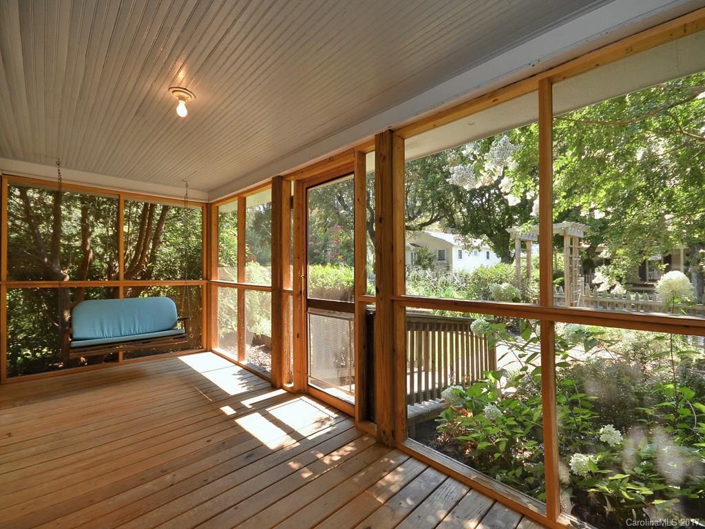 113 S Main Street Weaverville NC 28787