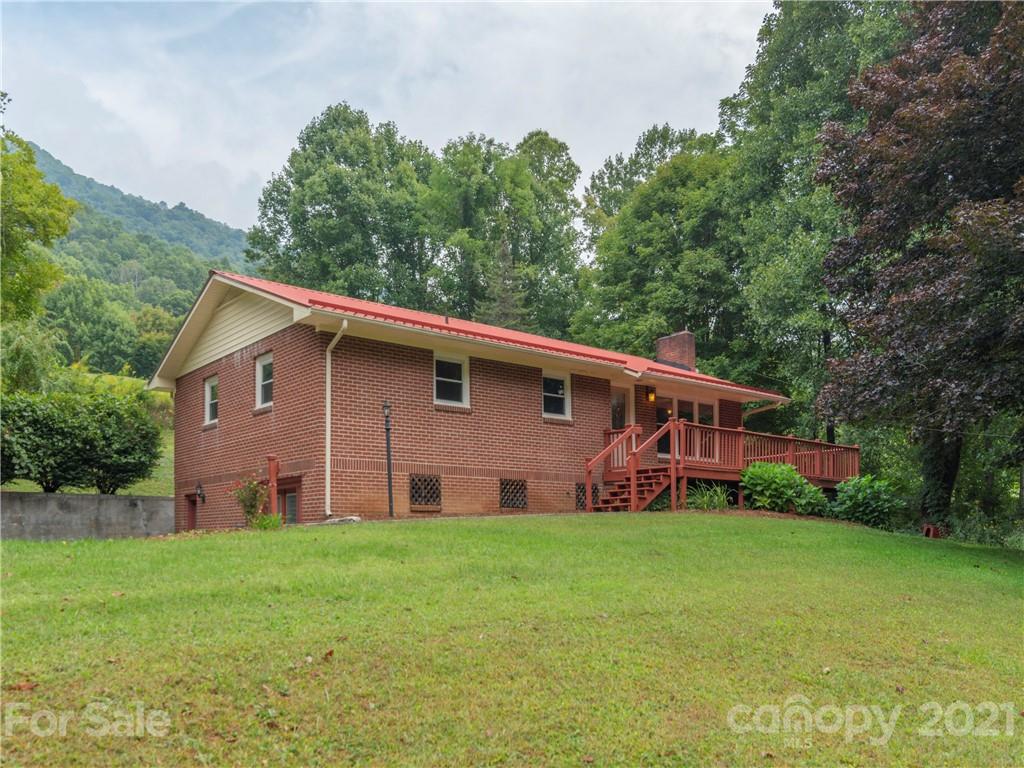 44 Raven Rock Drive Waynesville NC 28786