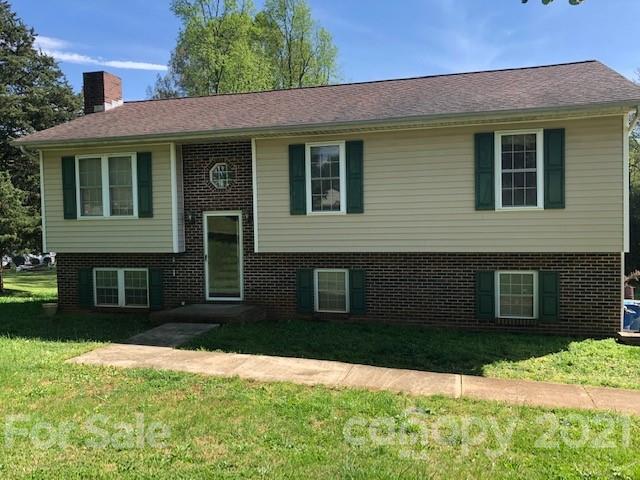2761 Magnolia Street Conover NC 28613