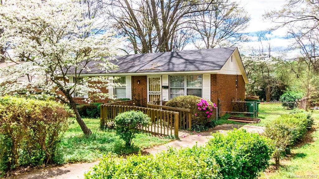 1728 Vantage Place Charlotte NC 28216