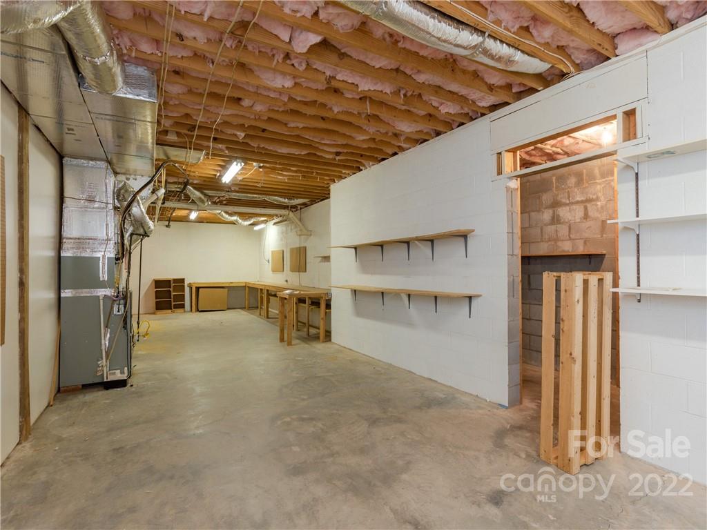 185 Mountain Valley Drive Hendersonville NC 28739