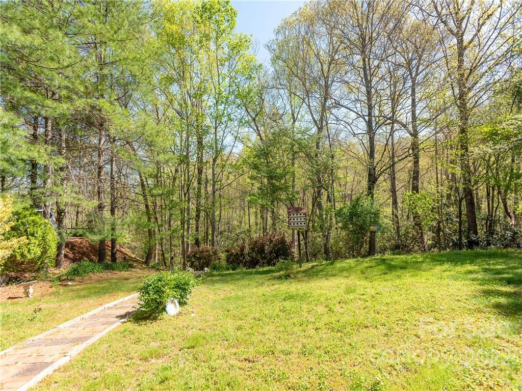 185 Mountain Valley Drive Hendersonville NC 28739