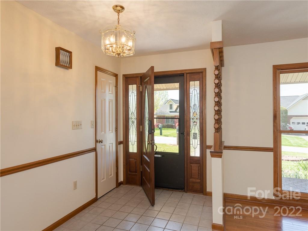 185 Mountain Valley Drive Hendersonville NC 28739