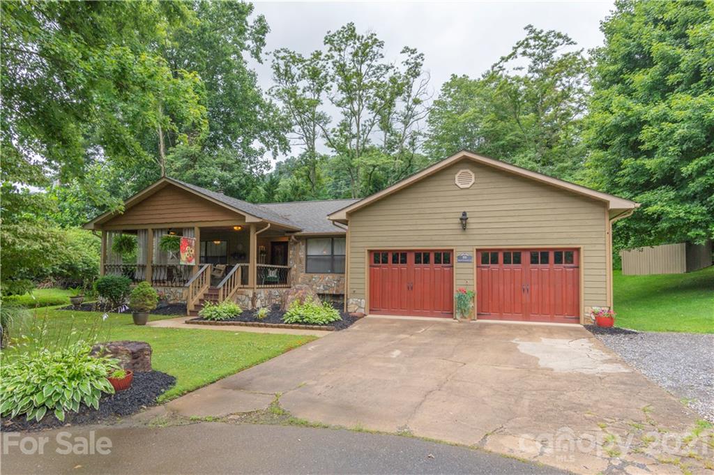 89 Snapdragon Lane Waynesville NC 28785