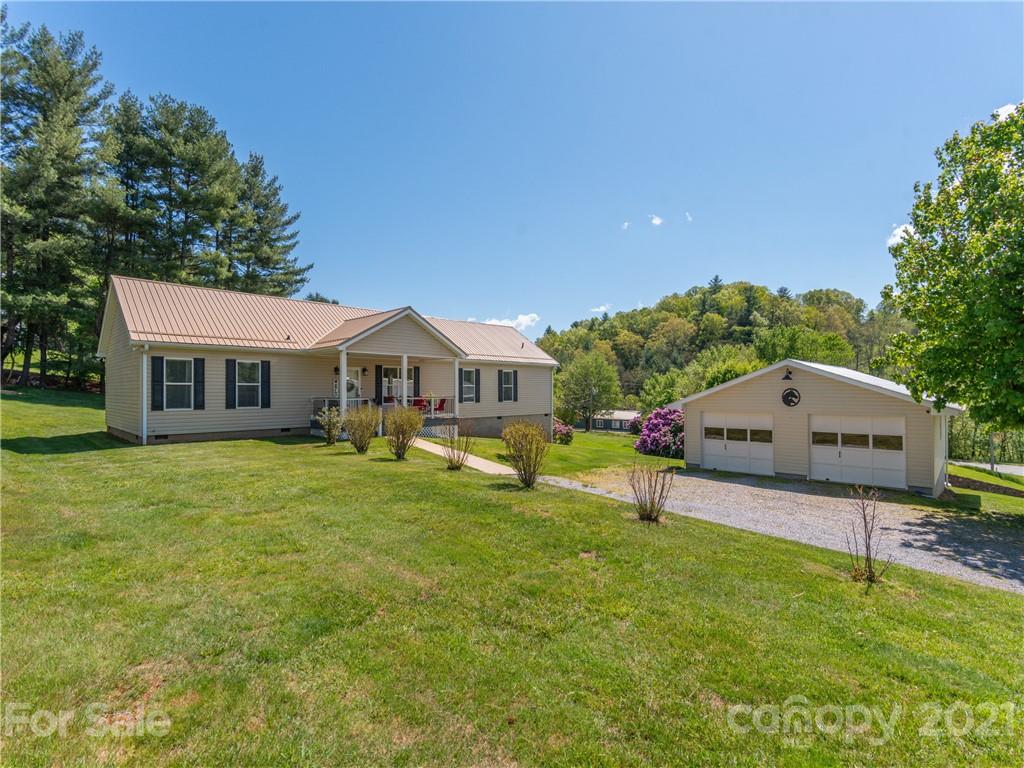 383 Plott Farm Circle Canton NC 28716