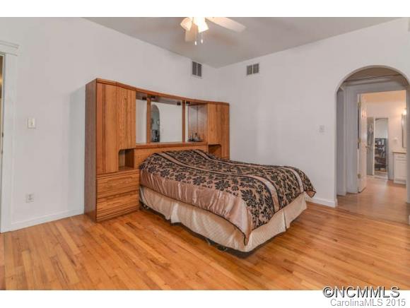 91 Richmond Hill Drive Asheville NC 28806