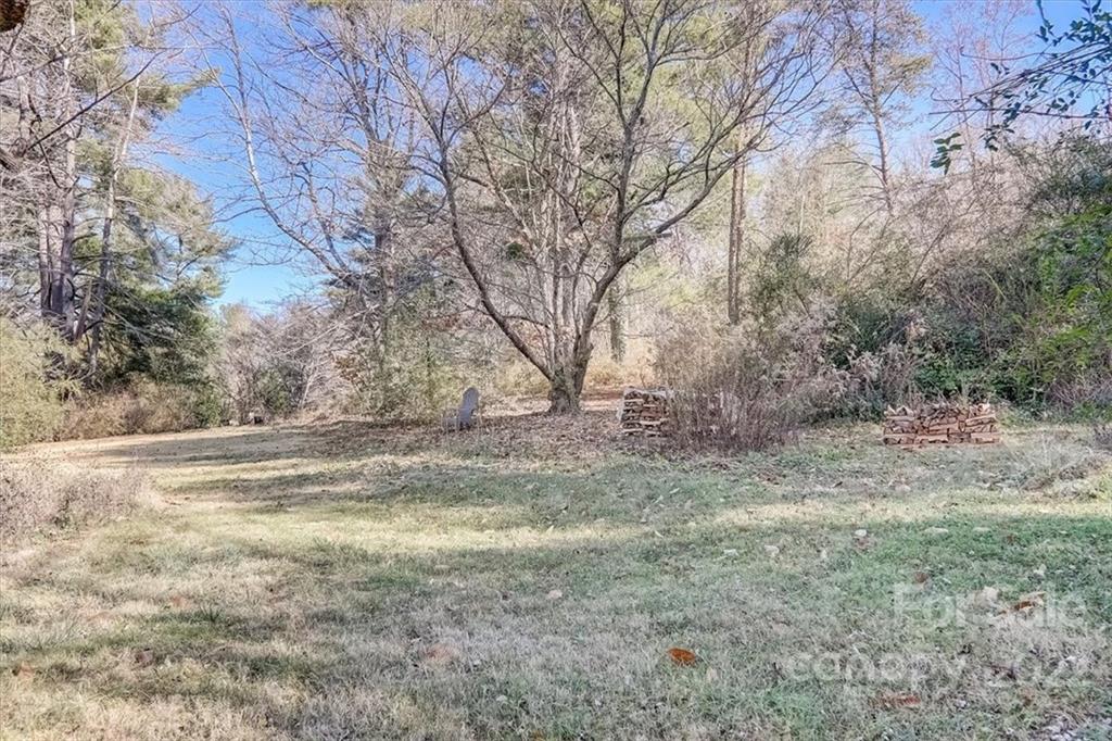 7 Chestnut Street Weaverville NC 28787