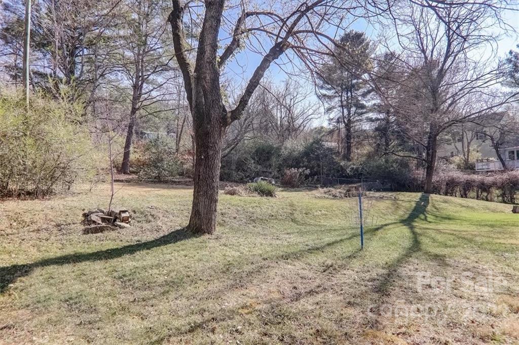 7 Chestnut Street Weaverville NC 28787