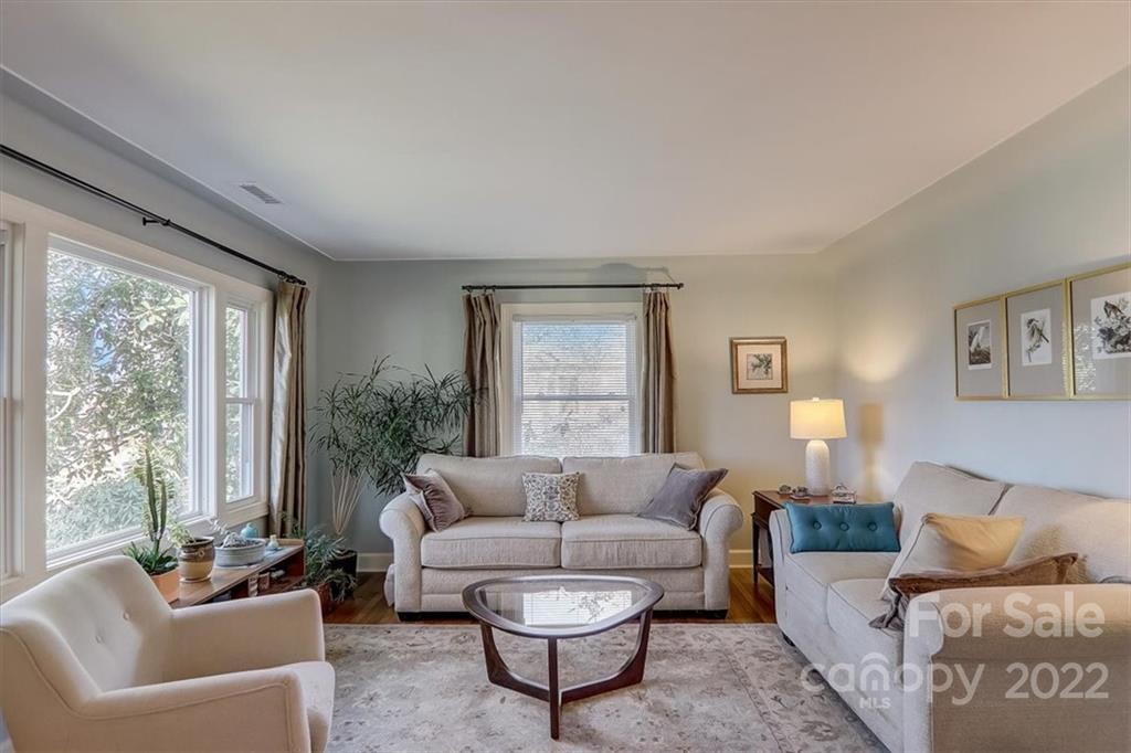 7 Chestnut Street Weaverville NC 28787