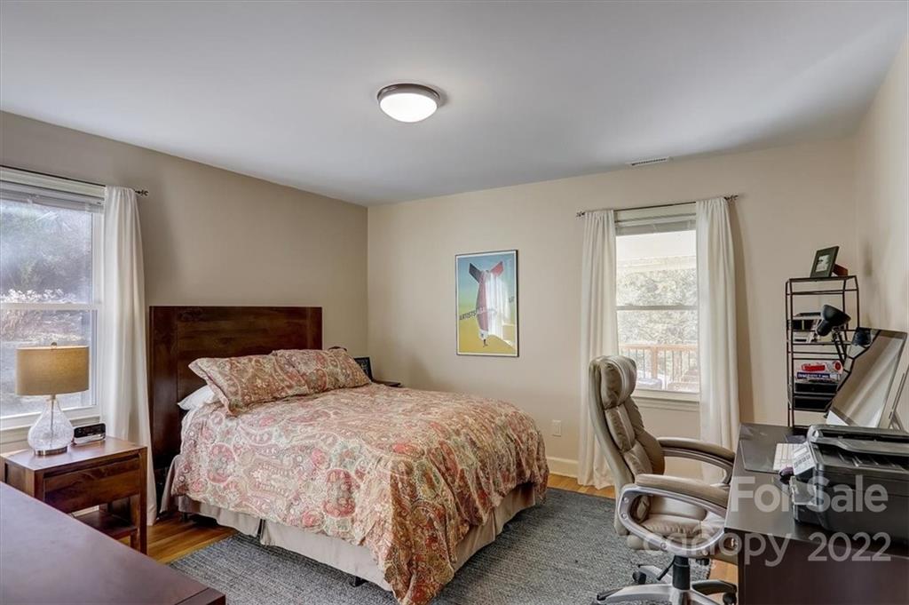 7 Chestnut Street Weaverville NC 28787