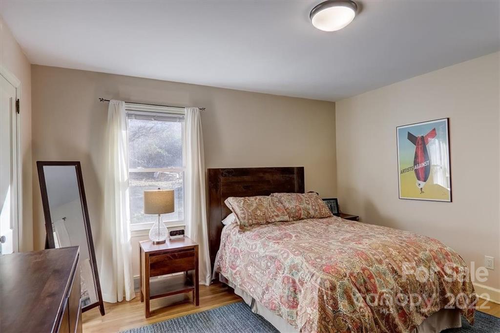 7 Chestnut Street Weaverville NC 28787