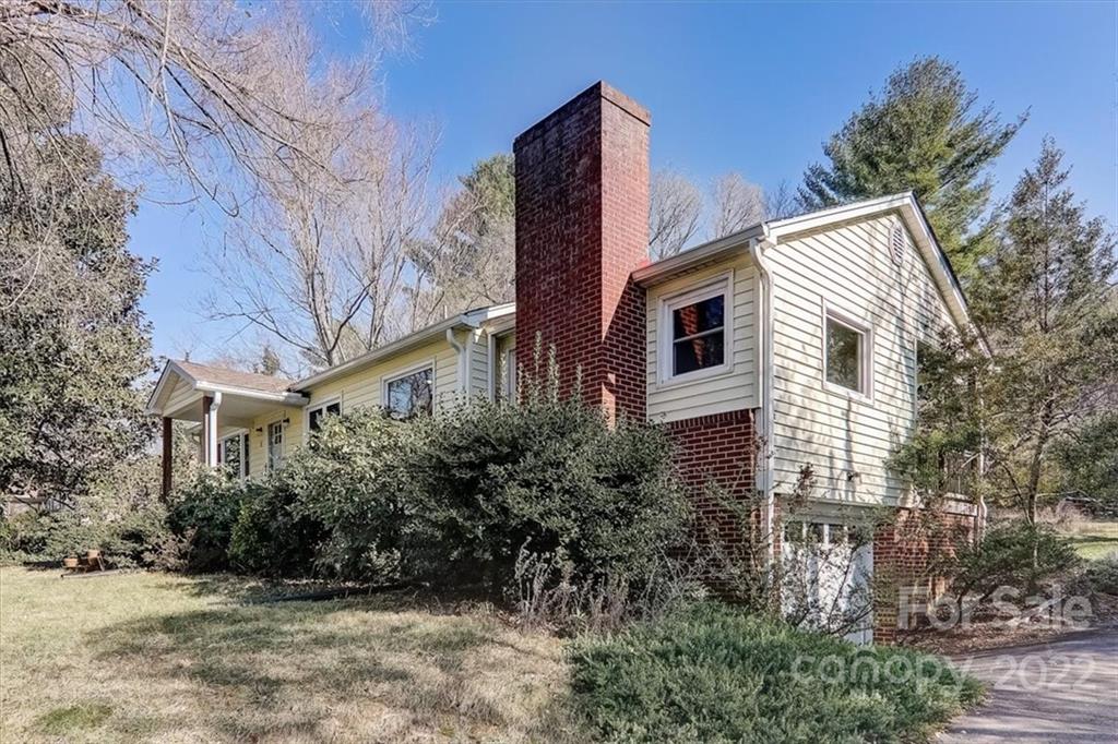 7 Chestnut Street Weaverville NC 28787