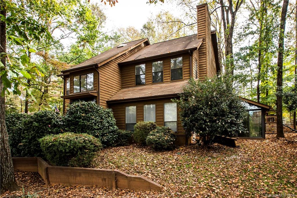 8517 Waters Point Court Charlotte NC 28277