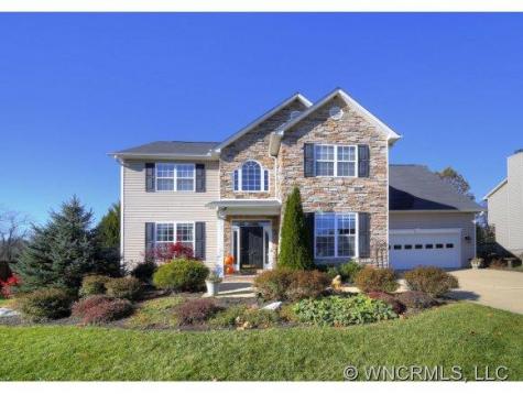 324 Walnut Crest Road Fletcher NC 28732
