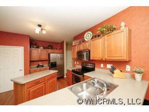 324 Walnut Crest Road Fletcher NC 28732