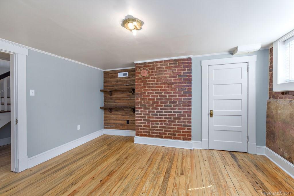 52 Tremont Street Asheville NC 28806