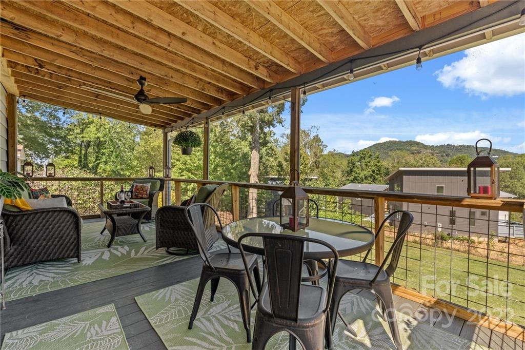33 Skyland Circle Asheville NC 28804